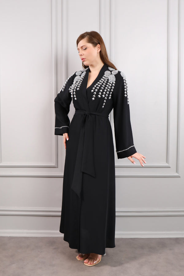 Boncuk İşlemeli Beli Kuşaklı Abaya Siyah